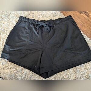 Black Women's Shorts Size 2x New Without Tags Reitmans
